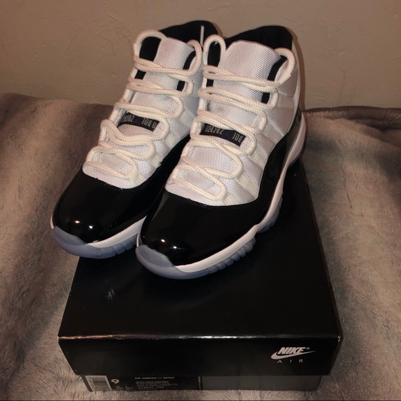 RETRO JORDAN CONCORD11s (45) - Picture 2 of 3